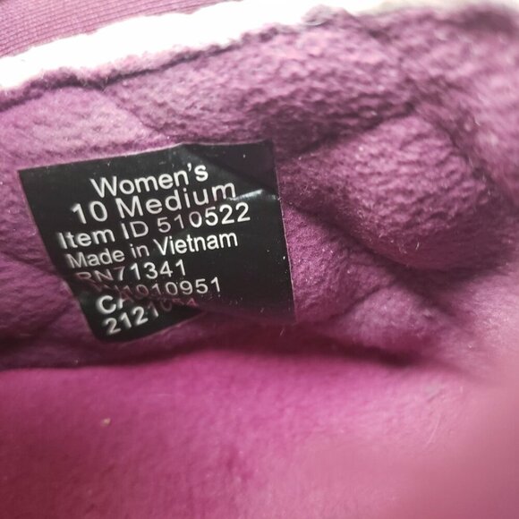 LL Bean Ultralight Primaloft Slip On Shoe Womens 10 Purple Quilted Waterproof - Picture 9 of 10